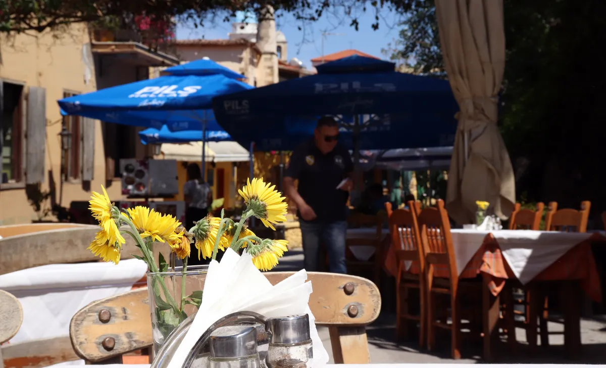 Tamam Restaurant Chania – exterior view in Old Town